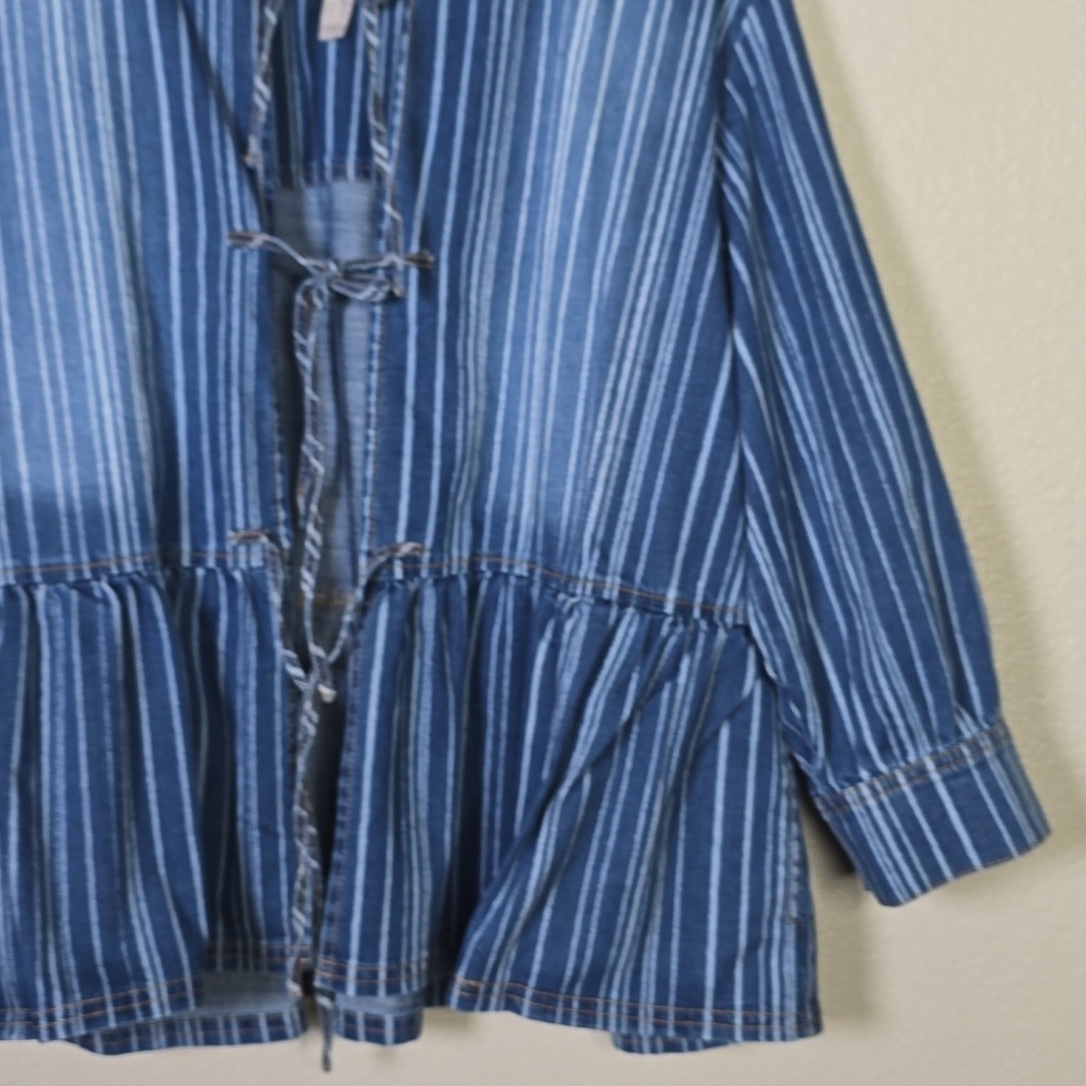 LOGO by Lori Goldstein Striped Peplum Srtle Triple Tie Denim Jacket Jacket 18W - Picture 3 of 7